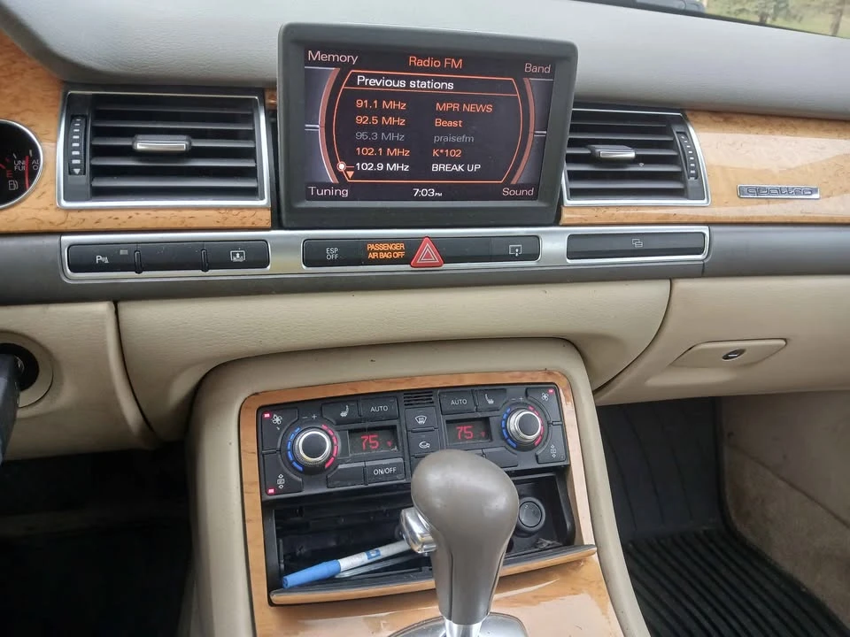 2006 Audi D3 A8 - Image 6 of 10