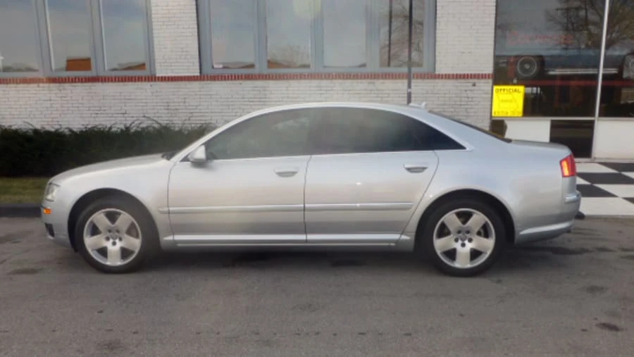 2006 Audi D3 A8 - Image 2 of 6