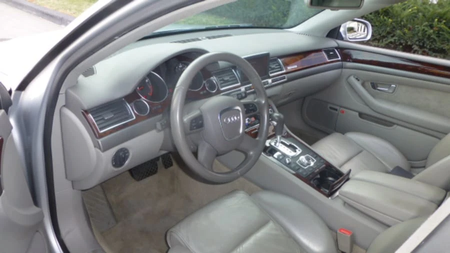 2006 Audi D3 A8 - Image 5 of 6
