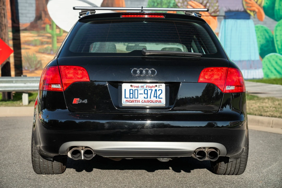 2006 Audi B7 S4 - Image 8 of 31
