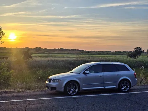 2006 Audi S4 Avant Quattro Wagon 4D
