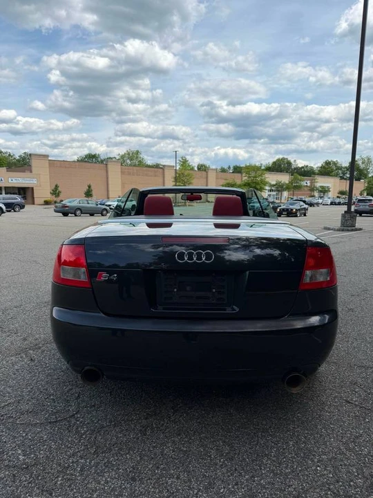 2006 Audi S4 - Image 9 of 24