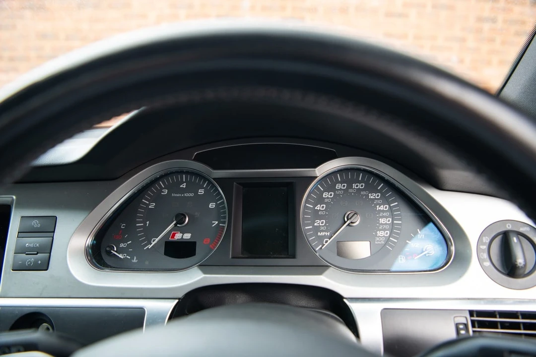 2006 Audi C6 S6 - Image 26 of 30