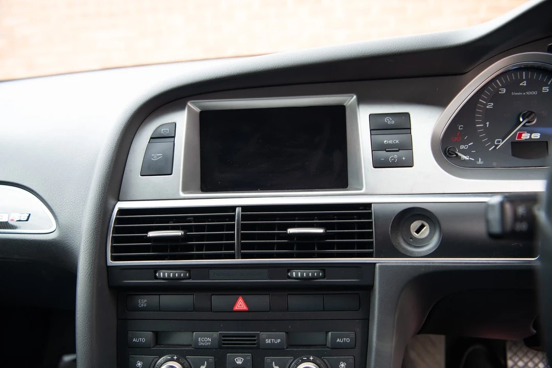 2006 Audi C6 S6 - Image 27 of 30