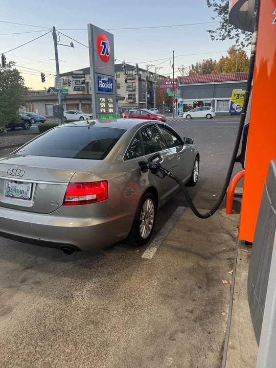 2006 Audi C6 A6 - Image 2 of 6