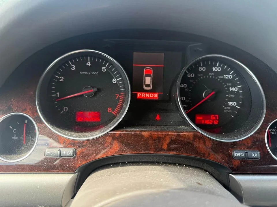 2006 Audi D3 A8 - Image 9 of 11