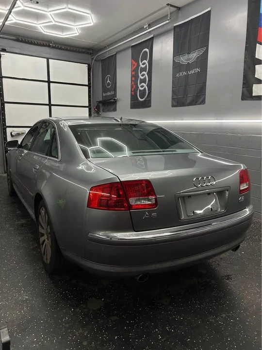 2006 Audi D3 A8 - Image 3 of 11