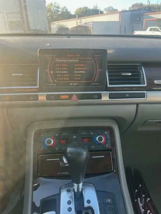 2006 Audi D3 A8 - Image 11 of 13