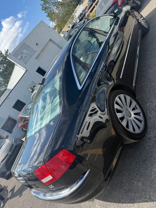 2006 Audi D3 A8 - Image 10 of 10