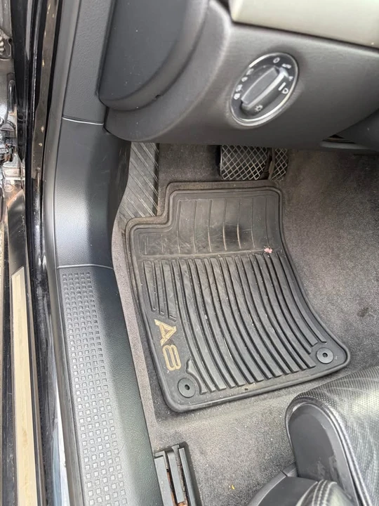 2006 Audi D3 A8 - Image 10 of 10