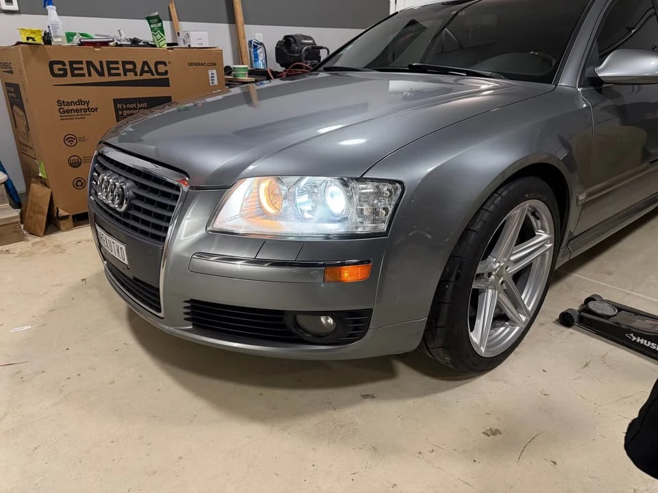 2006 Audi D3 A8 - Image 2 of 10