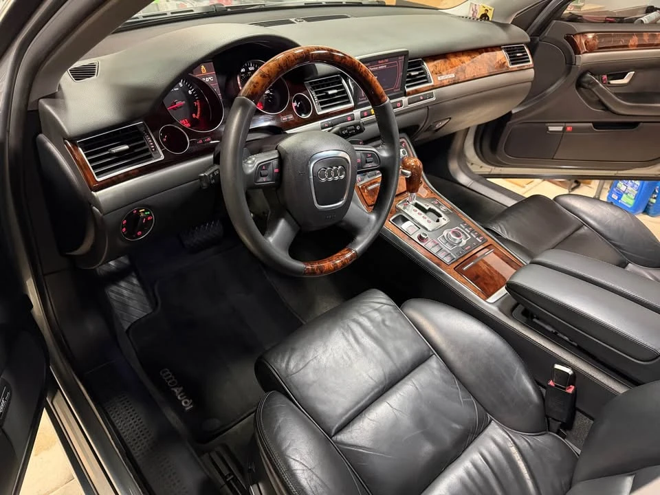 2006 Audi D3 A8 - Image 6 of 10
