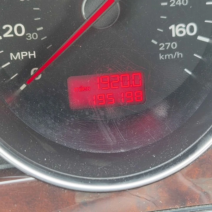 2006 Audi D3 A8 - Image 12 of 12