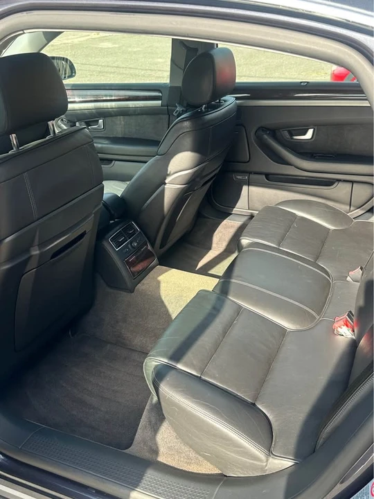 2006 Audi D3 A8 - Image 10 of 15