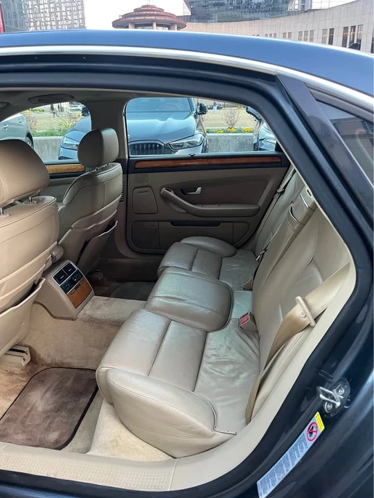 2006 Audi D3 A8 - Image 12 of 15