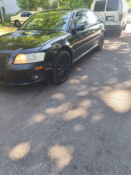 2006 Audi D3 A8 - Image 2 of 6