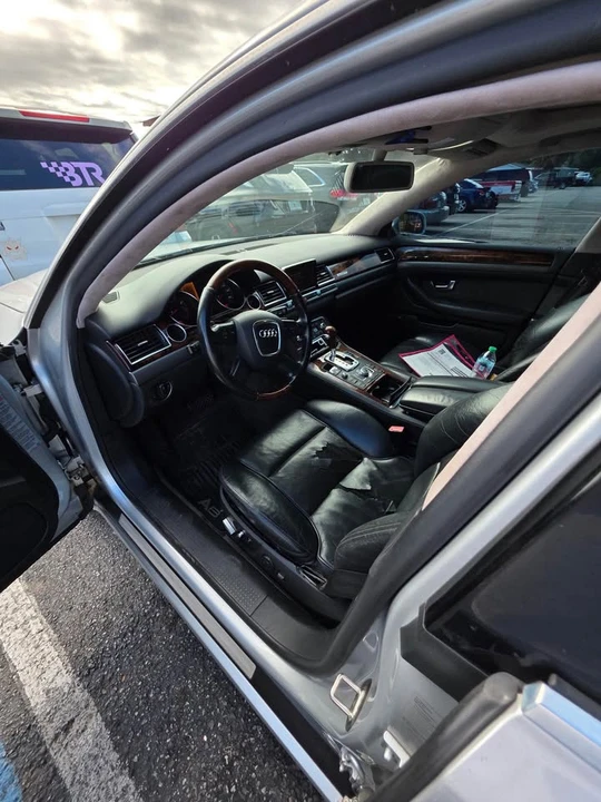 2006 Audi D3 A8 - Image 6 of 7