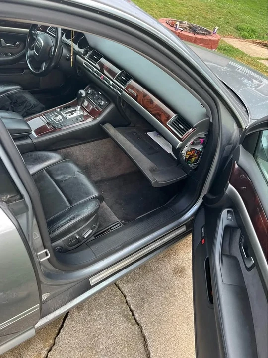 2006 Audi D3 A8 - Image 6 of 18