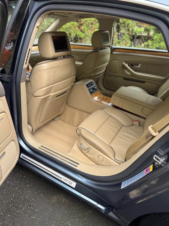 2006 Audi D3 A8 - Image 6 of 9
