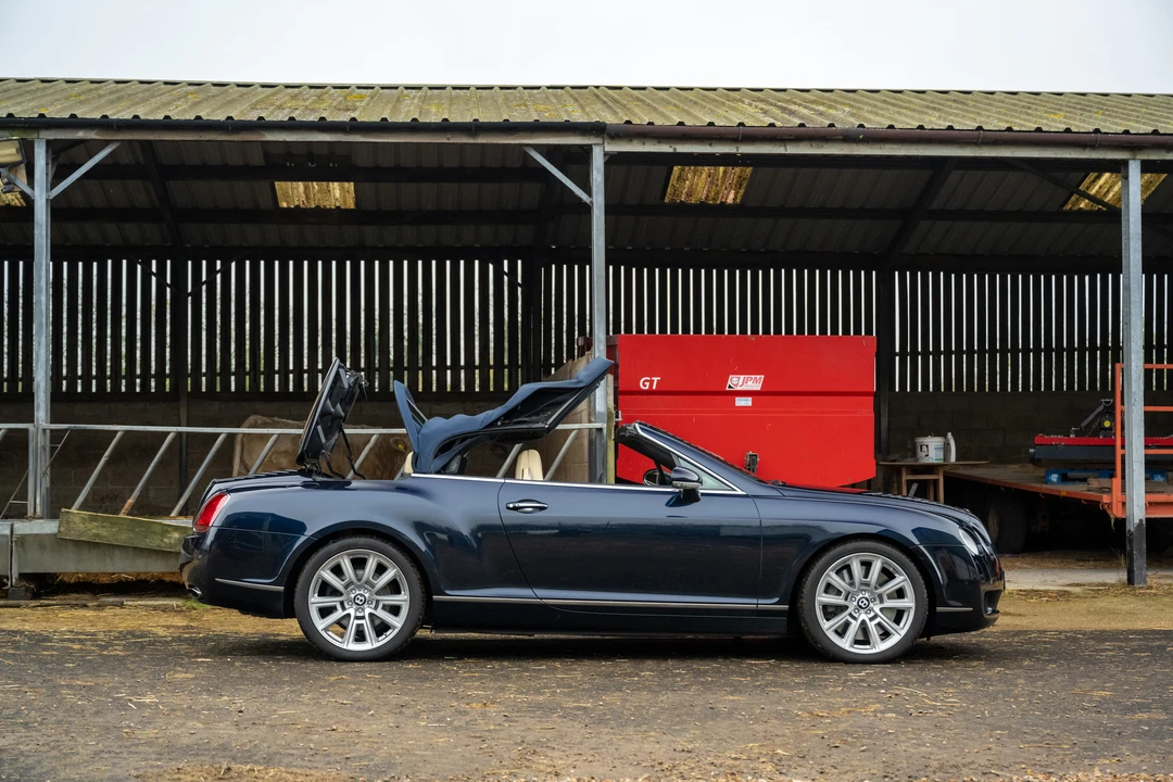 2006 Bentley Continental GTC - Image 9 of 31