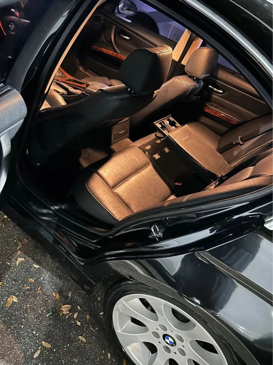 2006 BMW E90 3 Series Sedan - Image 9 of 12