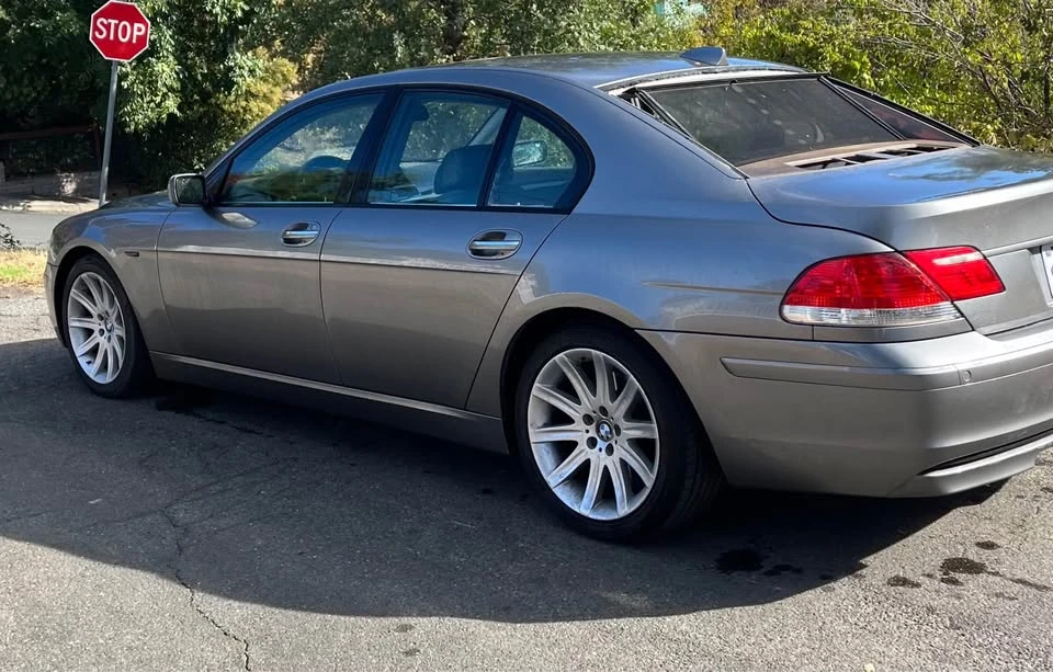 2006 BMW E65/E66 750i & 760i Sedan - Image 7 of 9