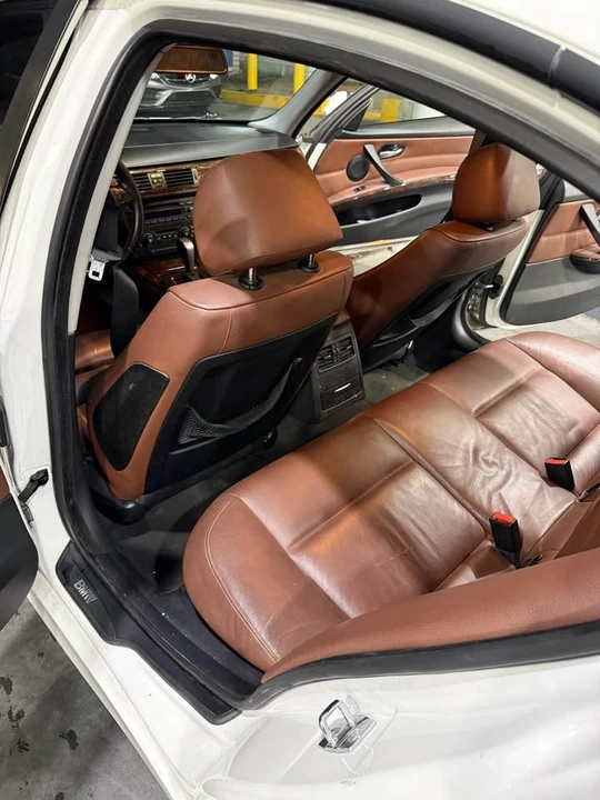 2006 BMW E90 3 Series Sedan - Image 9 of 14