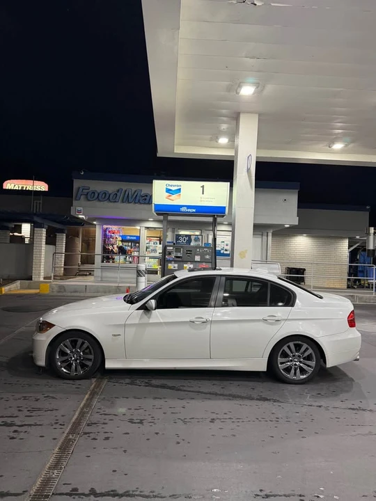 2006 BMW E90 3 Series Sedan - Image 4 of 14