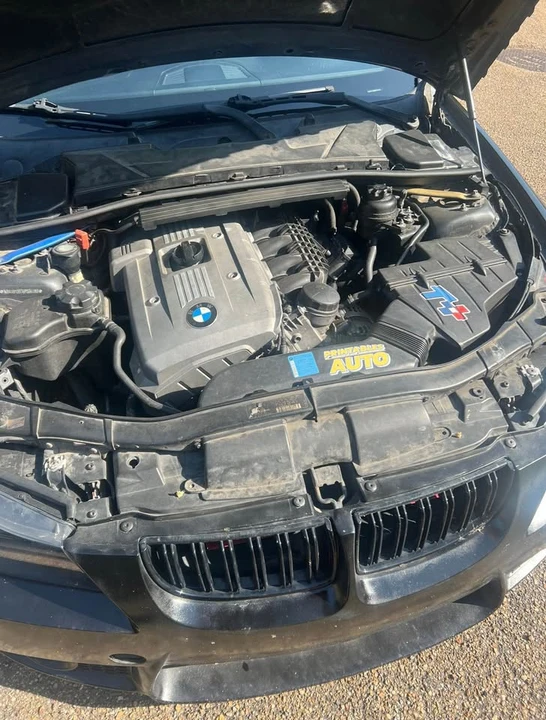2006 BMW E90 3 Series Sedan - Image 2 of 12