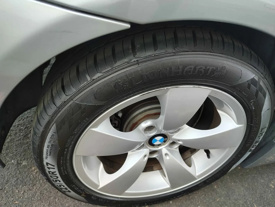 2006 BMW E90 3 Series Sedan - Image 9 of 9