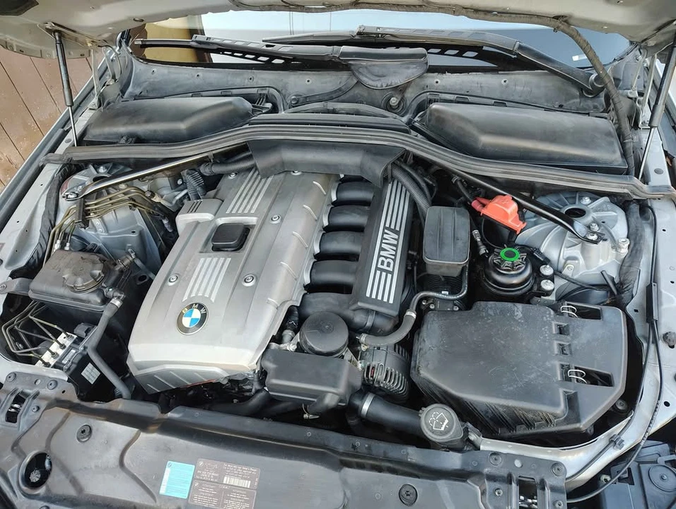 2006 BMW E90 3 Series Sedan - Image 8 of 9