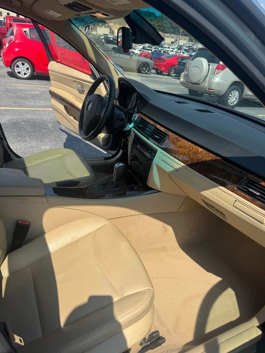 2006 BMW E90 3 Series Sedan - Image 9 of 12