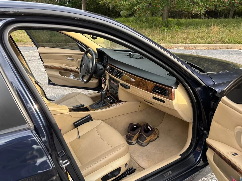2006 BMW E90 3 Series Sedan - Image 9 of 10
