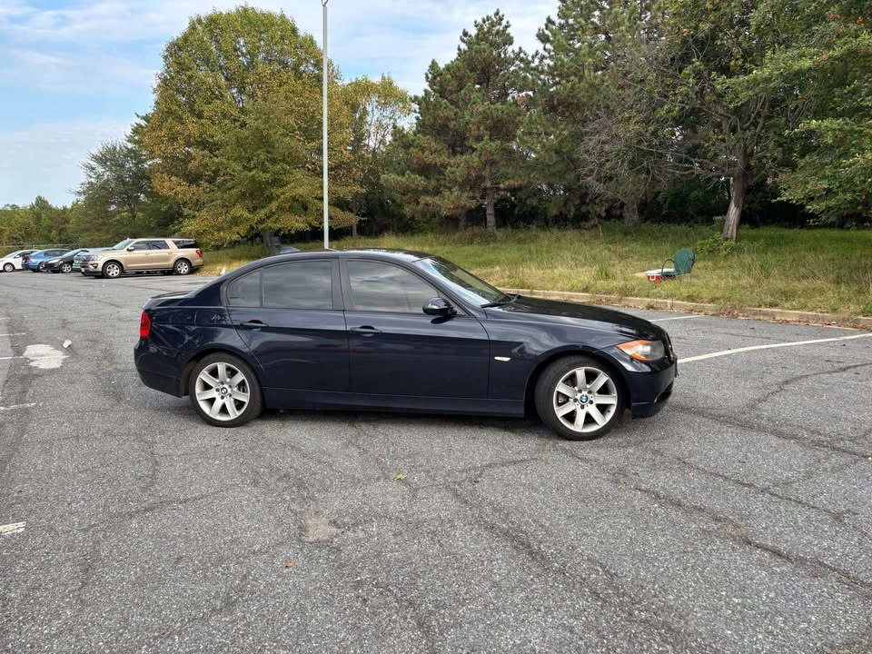2006 BMW E90 3 Series Sedan - Image 2 of 10