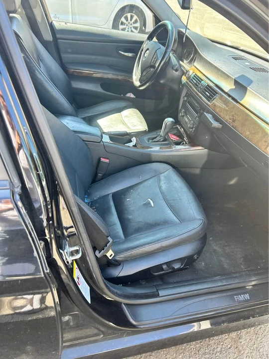 2006 BMW E90 3 Series Sedan - Image 4 of 5