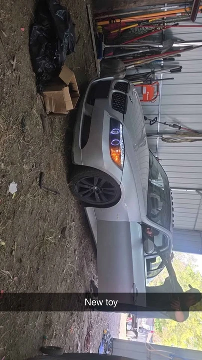 2006 BMW E90 3 Series Sedan - Image 2 of 15