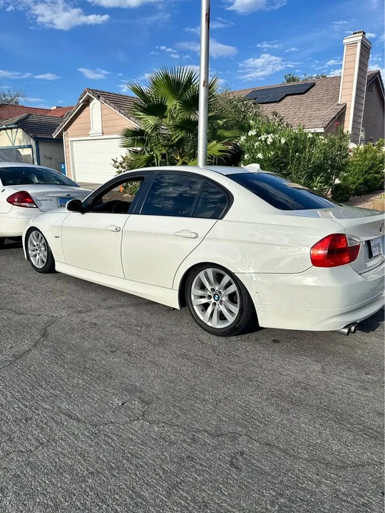 2006 BMW E90 3 Series Sedan - Image 4 of 8