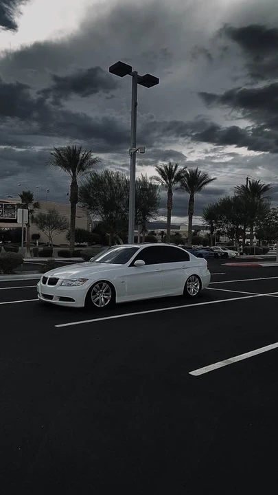 2006 BMW E90 3 Series Sedan - Image 3 of 8