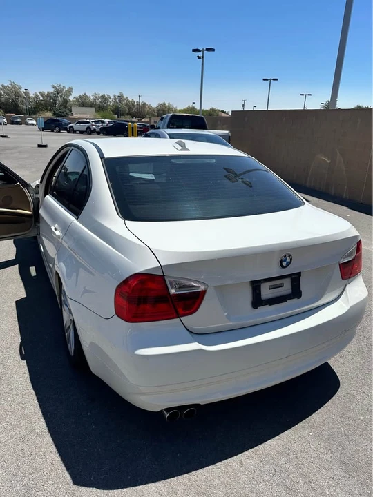 2006 BMW E90 3 Series Sedan - Image 6 of 8