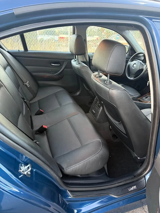 2006 BMW E90 3 Series Sedan - Image 9 of 17