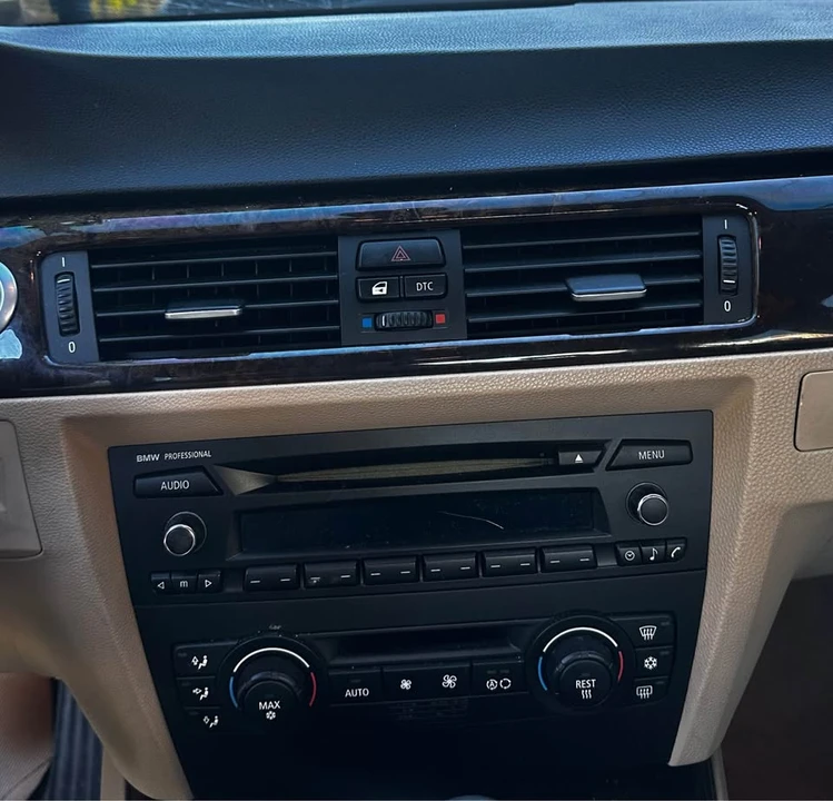 2006 BMW E90 3 Series Sedan - Image 4 of 5