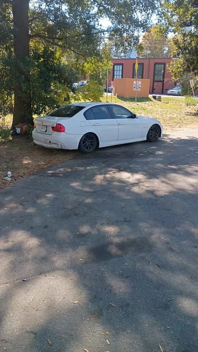 2006 BMW E90 3 Series Sedan - Image 2 of 2
