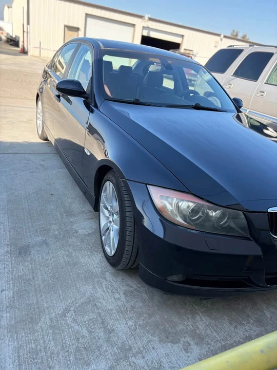 2006 BMW E90 3 Series Sedan - Image 2 of 7