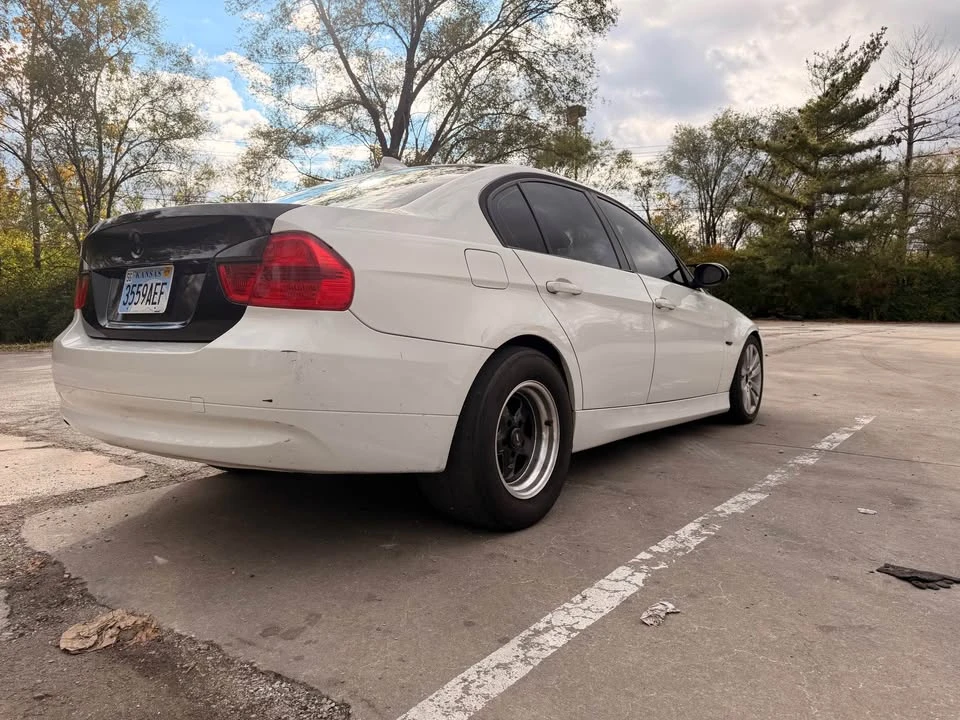2006 BMW E90 3 Series Sedan - Image 3 of 12