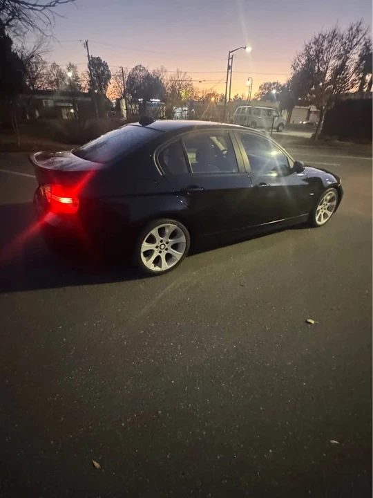 2006 BMW E90 3 Series Sedan - Image 8 of 13