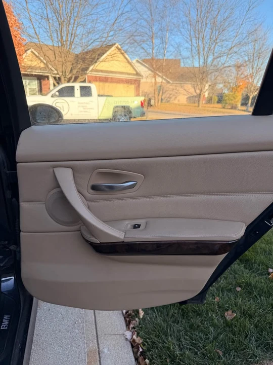 2006 BMW E90 3 Series Sedan - Image 12 of 18
