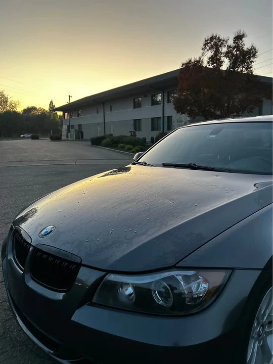 2006 BMW E90 3 Series Sedan - Image 3 of 11