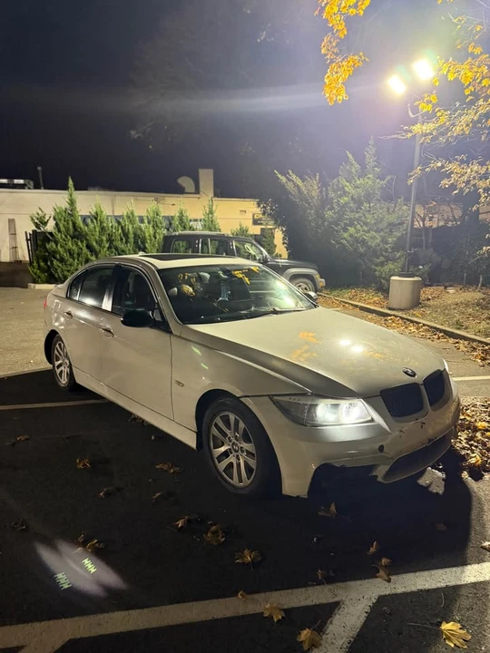 2006 BMW E90 3 Series Sedan - Image 3 of 12