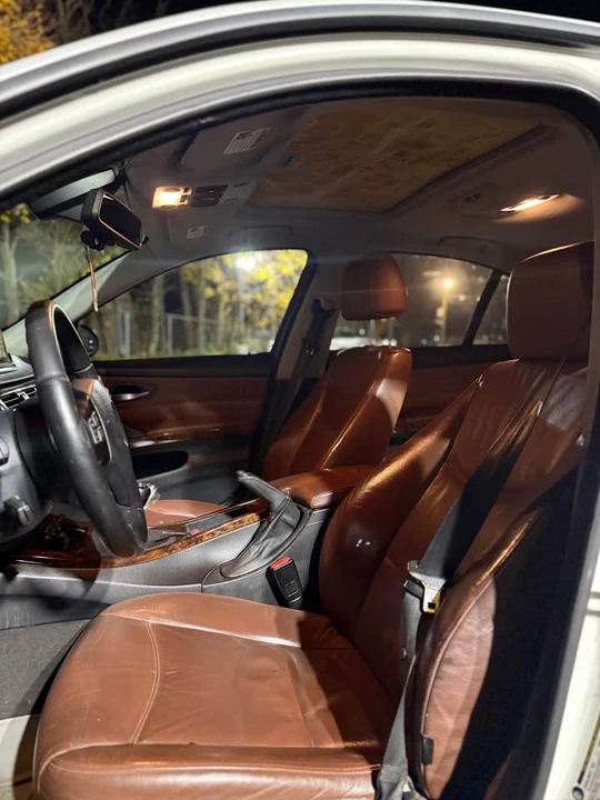 2006 BMW E90 3 Series Sedan - Image 7 of 12