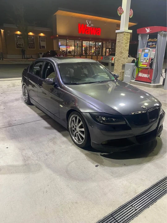 2006 BMW E90 3 Series Sedan - Image 2 of 7